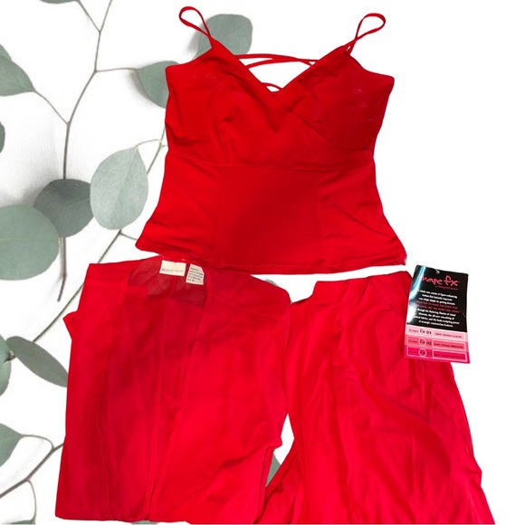 Red 3-piece pants outfit! - Picture 5 of 6